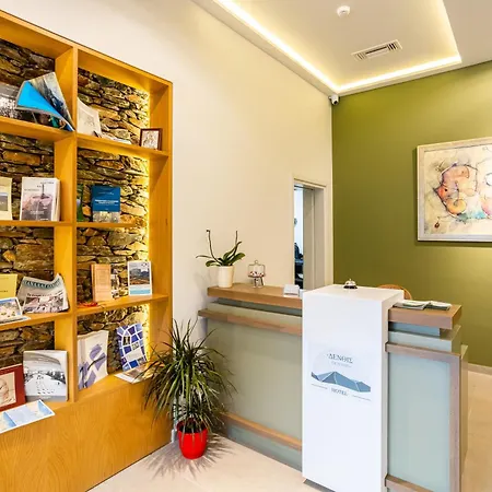 Ξενοδοχείο Denthis - Taygetos Mountain Getaway 3*