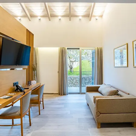 Denthis - Taygetos Mountain Getaway Artemiszía