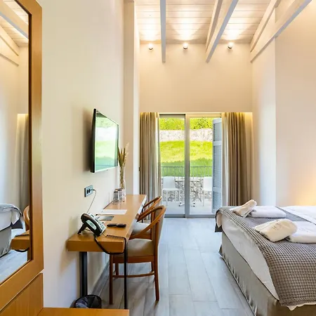 Denthis - Taygetos Mountain Getaway 3*