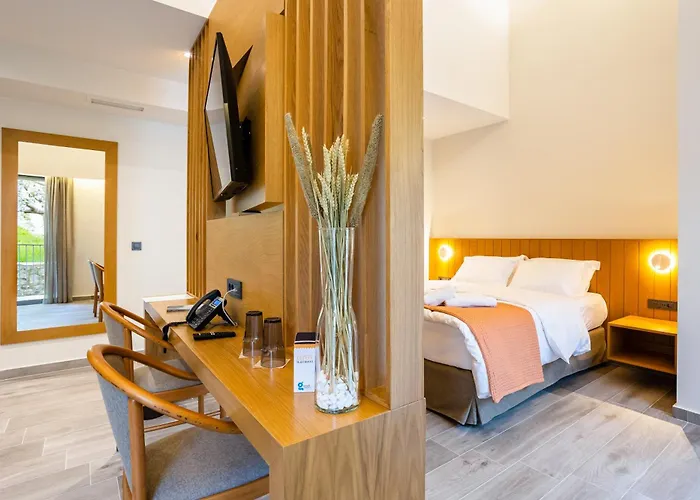 Denthis - Taygetos Mountain Getaway Hotel 3*