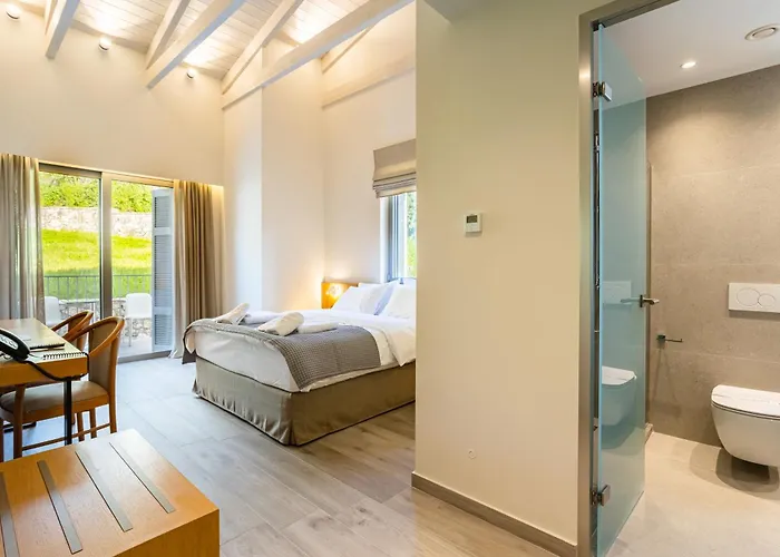 Denthis - Taygetos Mountain Getaway