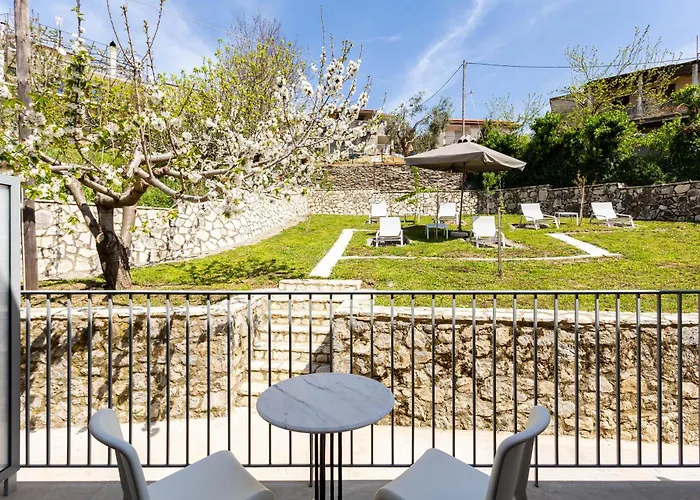 Denthis - Taygetos Mountain Getaway Hotell 3*