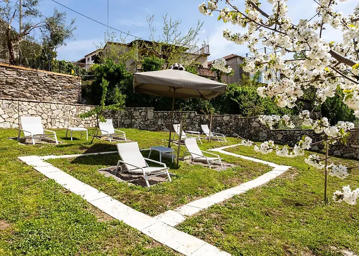 Hotel Denthis - Taygetos Mountain Getaway Artemisía